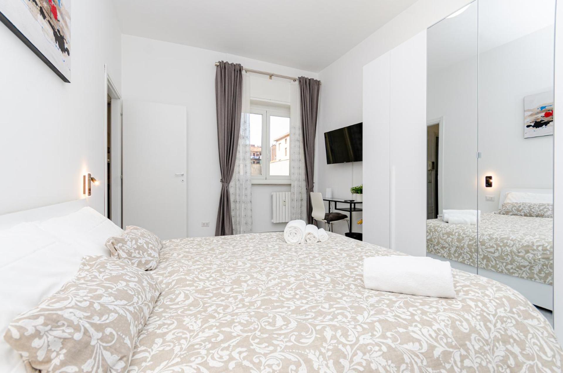 Vivimihome - Crespi House A 3 Minuti Dalla Metro Милан Экстерьер фото